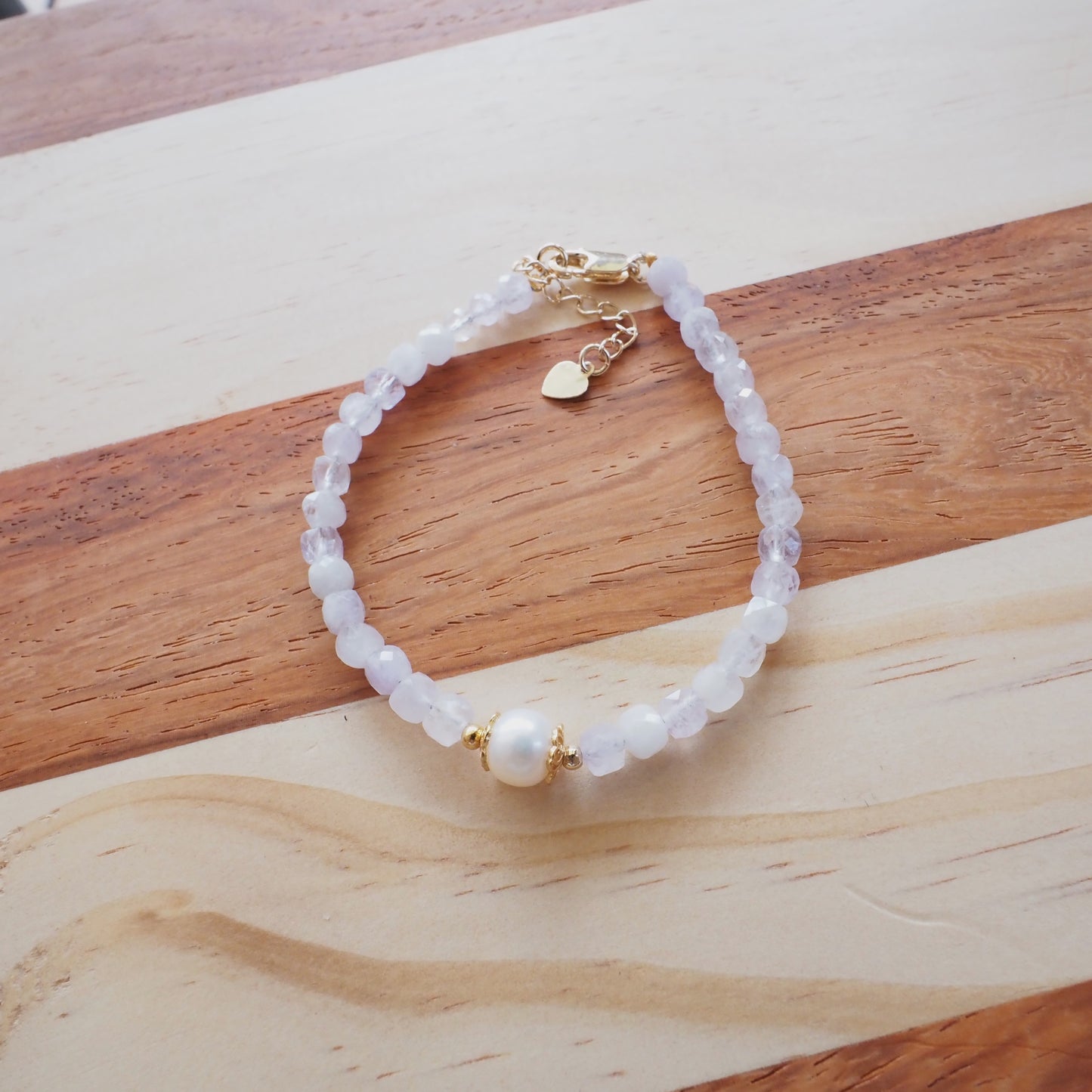 Natural Lavender Amethyst Gem and Freshwater Pearl Bracelet 4.5mm