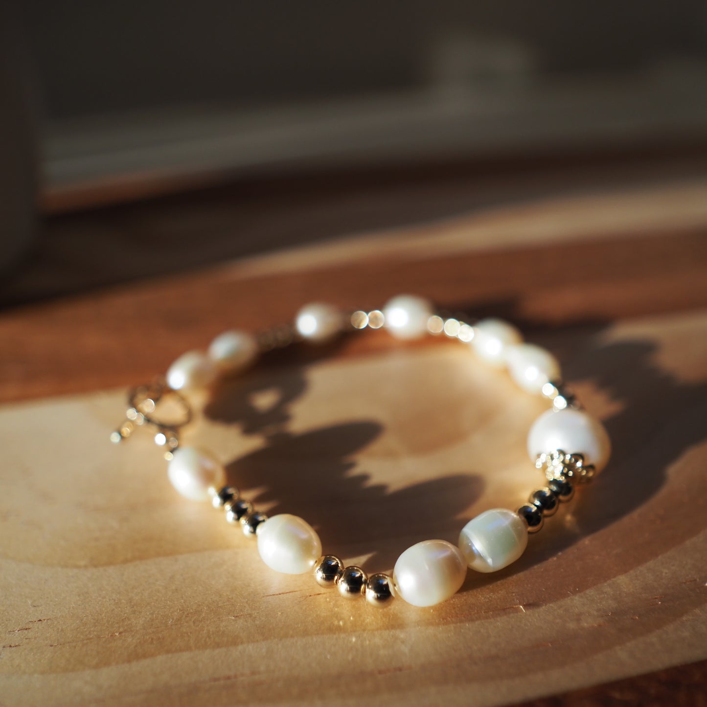 Natural Freshwater Pearls Bracelet, 14K Gold Plated