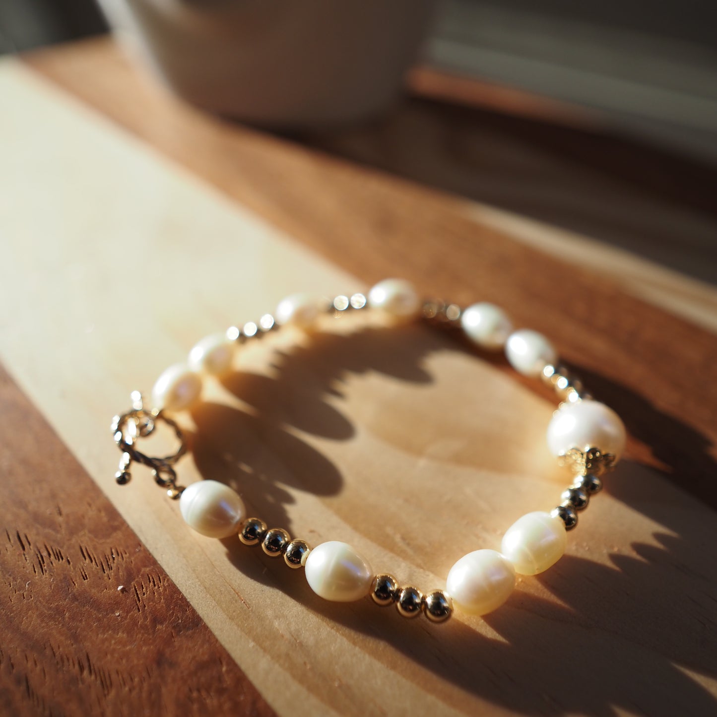 Natural Freshwater Pearls Bracelet, 14K Gold Plated