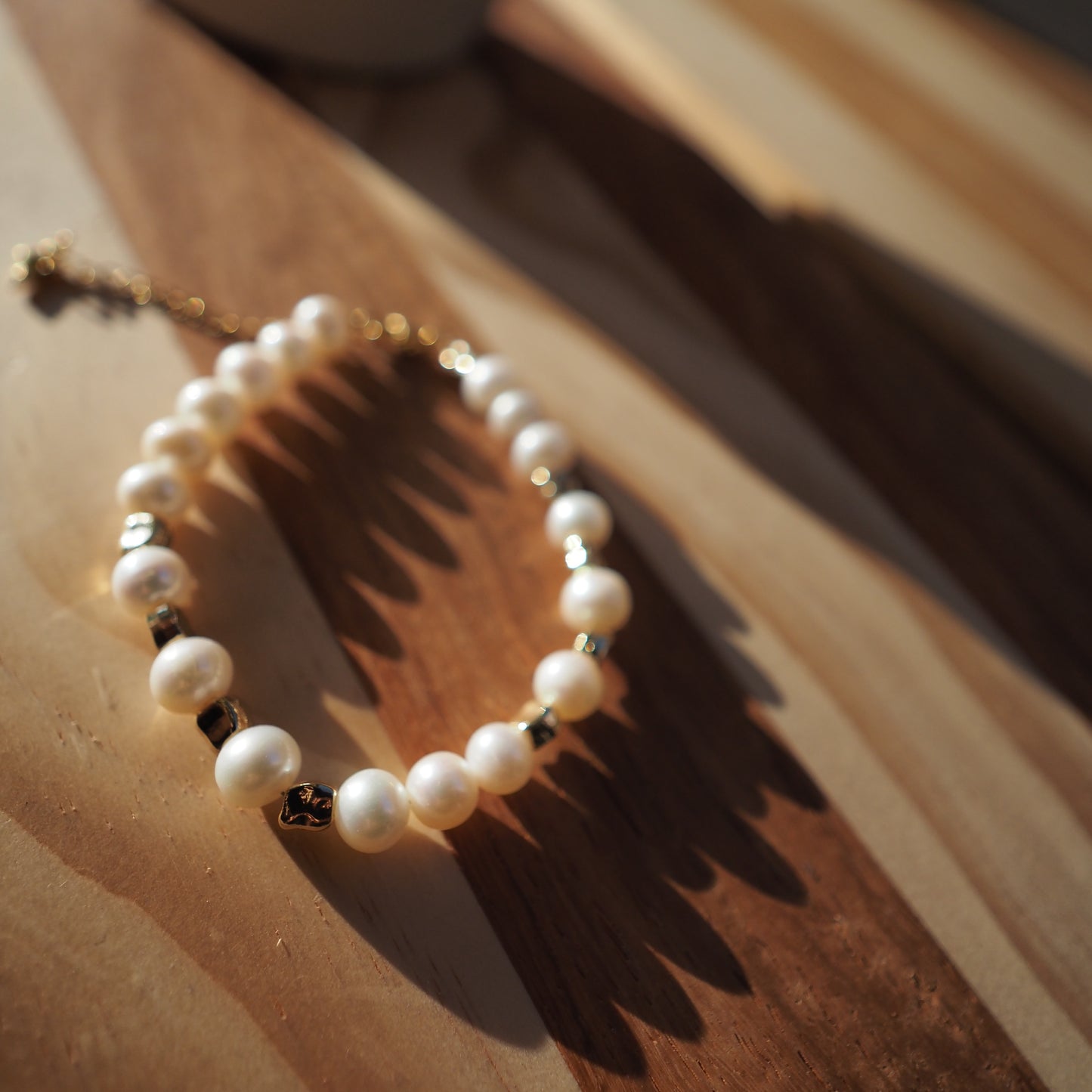 Natural Freshwater Pearls Bracelet, 14K Gold Plated