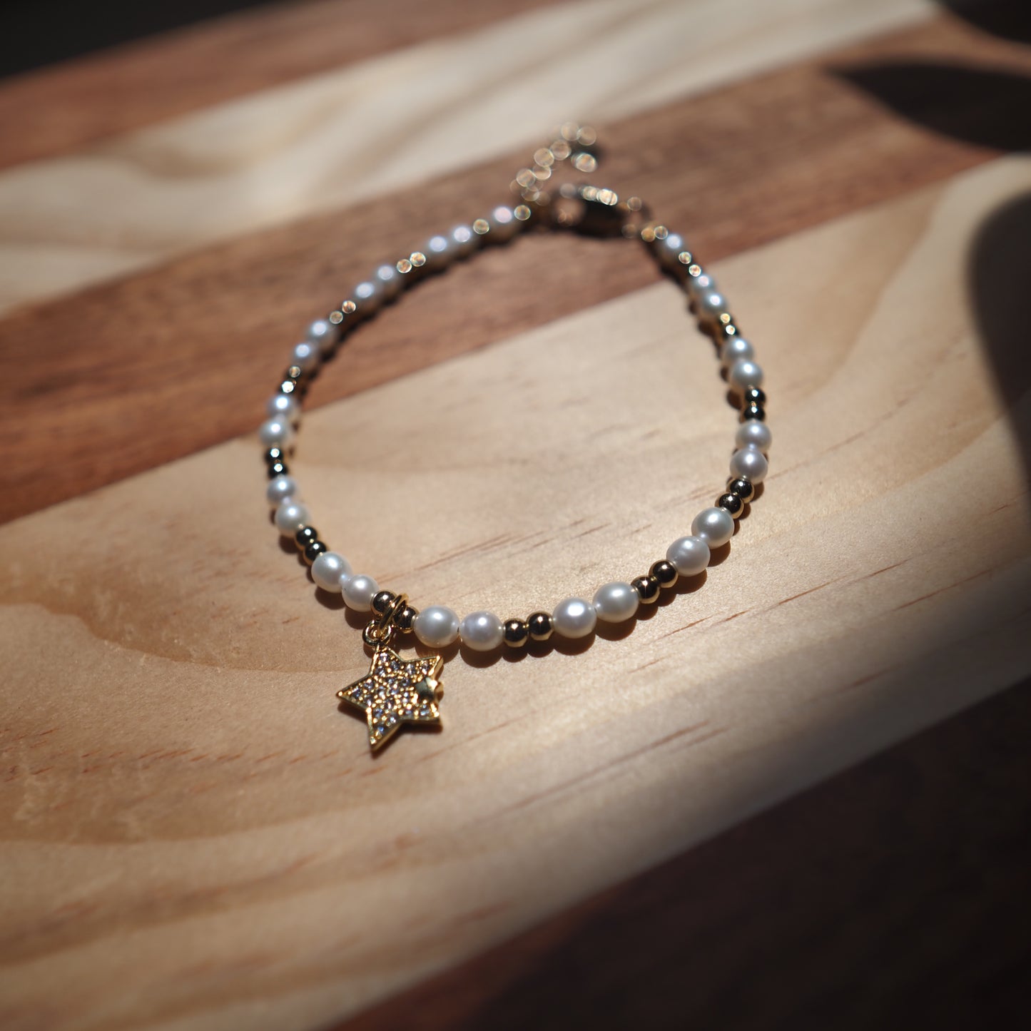 Natural Freshwater Pearls Bracelet, 14K Gold Plated