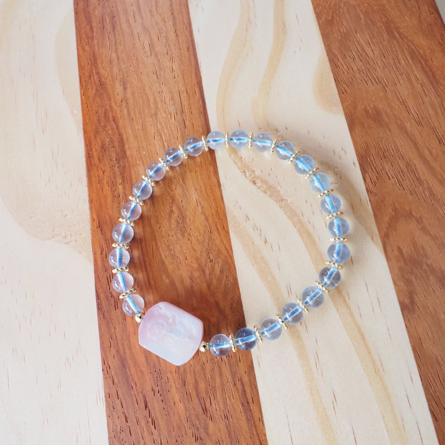 Natural Aquamarine Crystal and Crimson Agate Bracelet 6.5mm