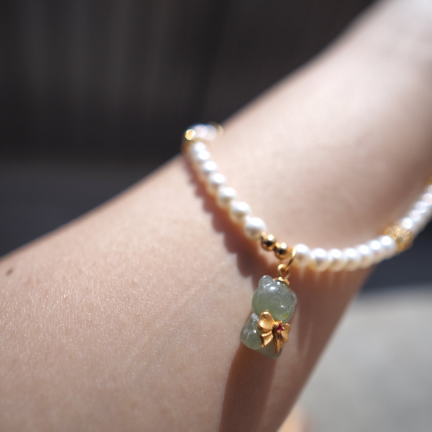 Freshwater Pearl Necklace with Hetian Jade Bear Pendant | 925 Gold-Plated Silver Beaded Necklace | Elegant Handmade Jewelry for Women