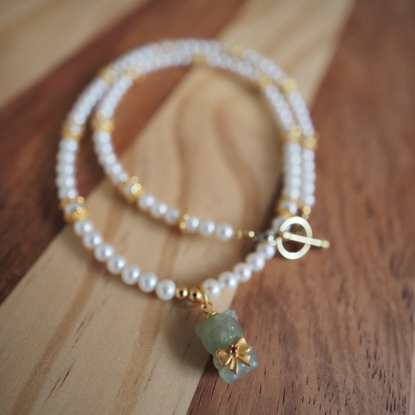 Freshwater Pearl Necklace with Hetian Jade Bear Pendant | 925 Gold-Plated Silver Beaded Necklace | Elegant Handmade Jewelry for Women